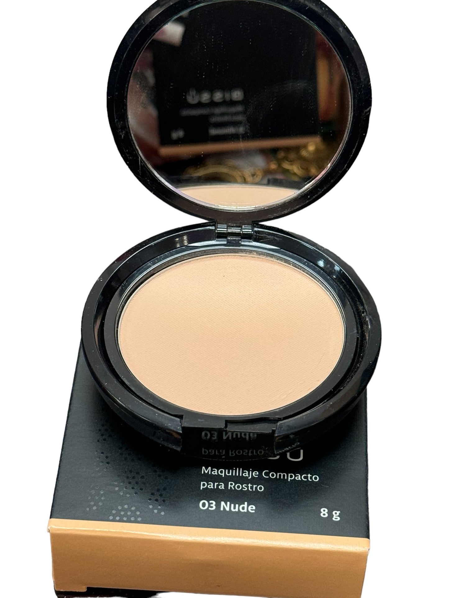Powder foundation Bissu
